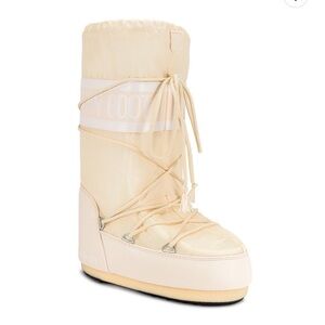 Moonboots